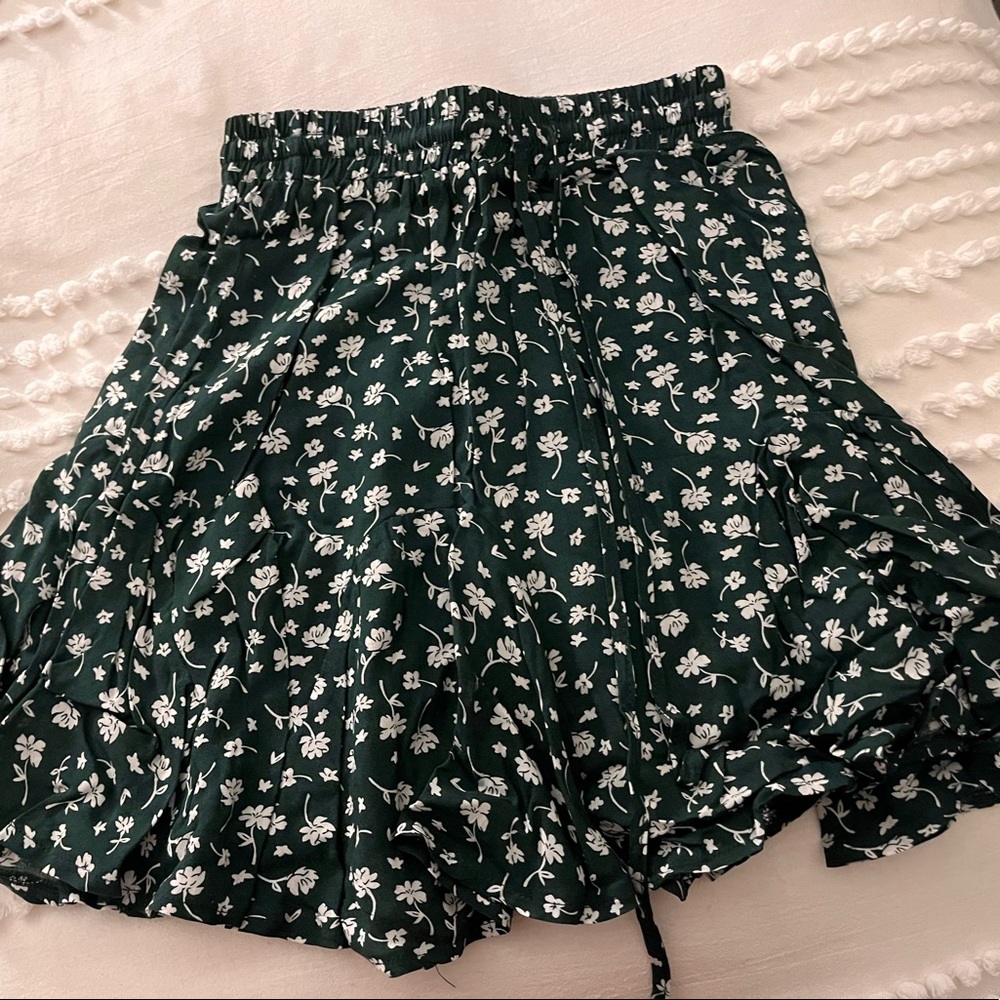 princess polly green floral skirt